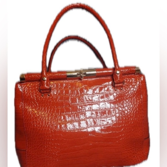 Kate Spade Red Knightsbridge Constance Shoulder Bag Comes with/care card. - Picture 9 of 12